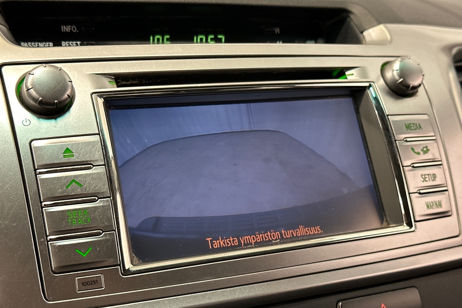 Toyota Hilux vaihtoauto