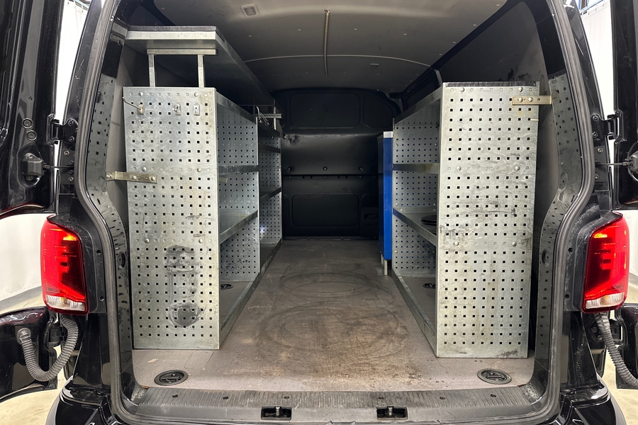 Volkswagen Transporter vaihtoauto