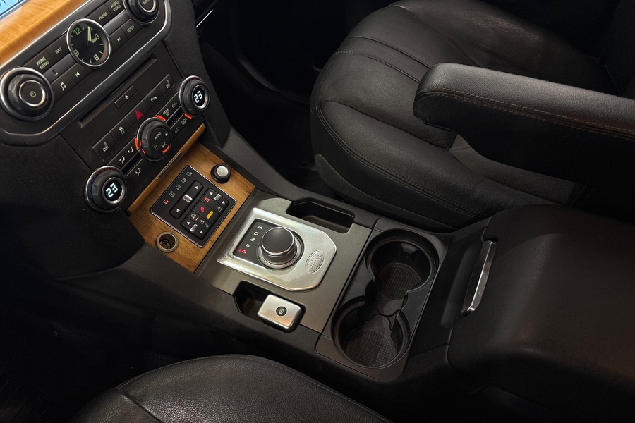 Land Rover Discovery vaihtoauto