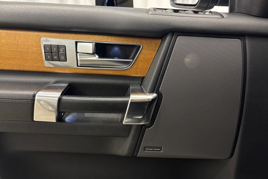 Land Rover Discovery vaihtoauto