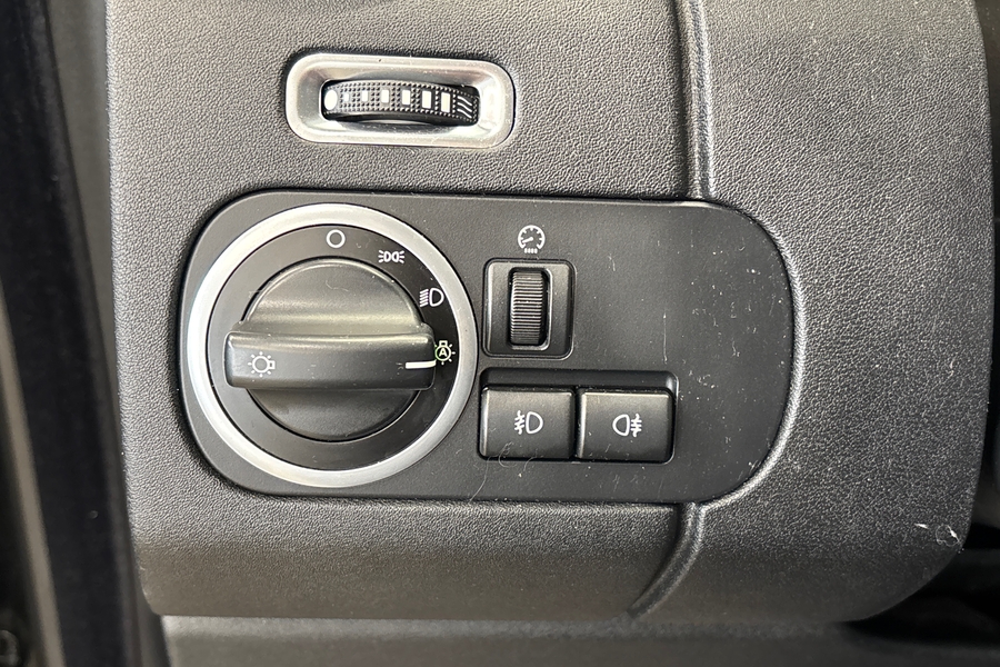 Land Rover Discovery vaihtoauto