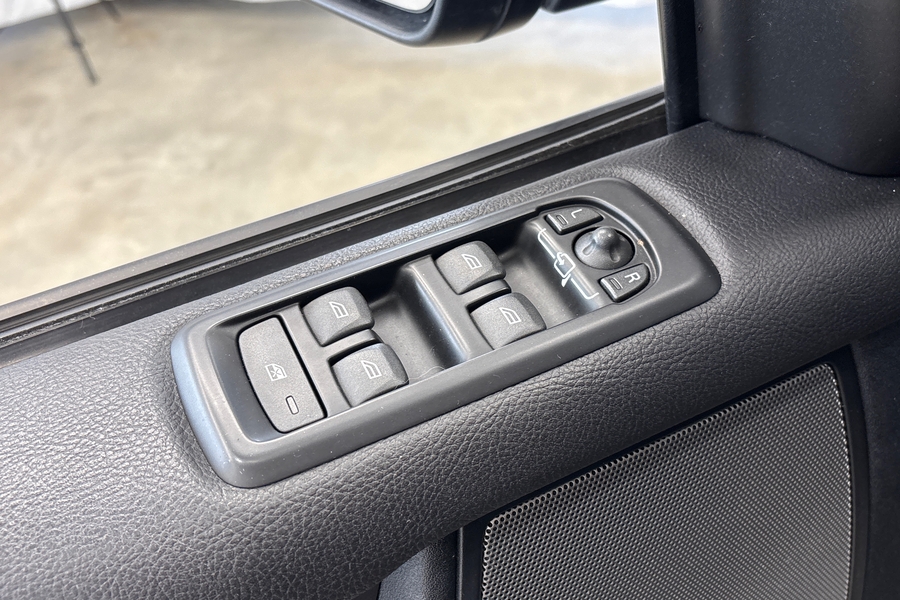 Land Rover Discovery vaihtoauto