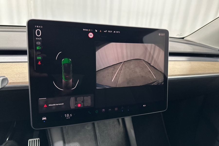 Tesla Model Y vaihtoauto