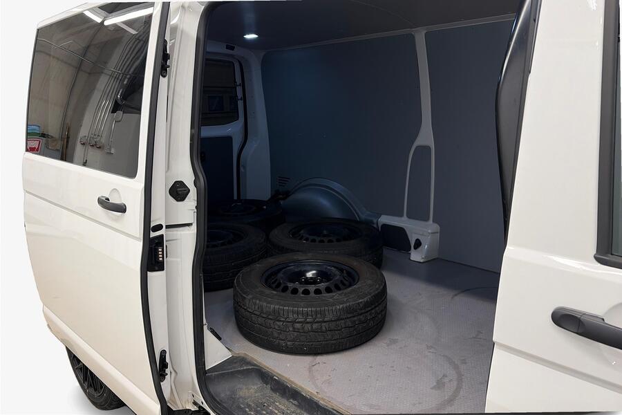 Volkswagen Transporter vaihtoauto