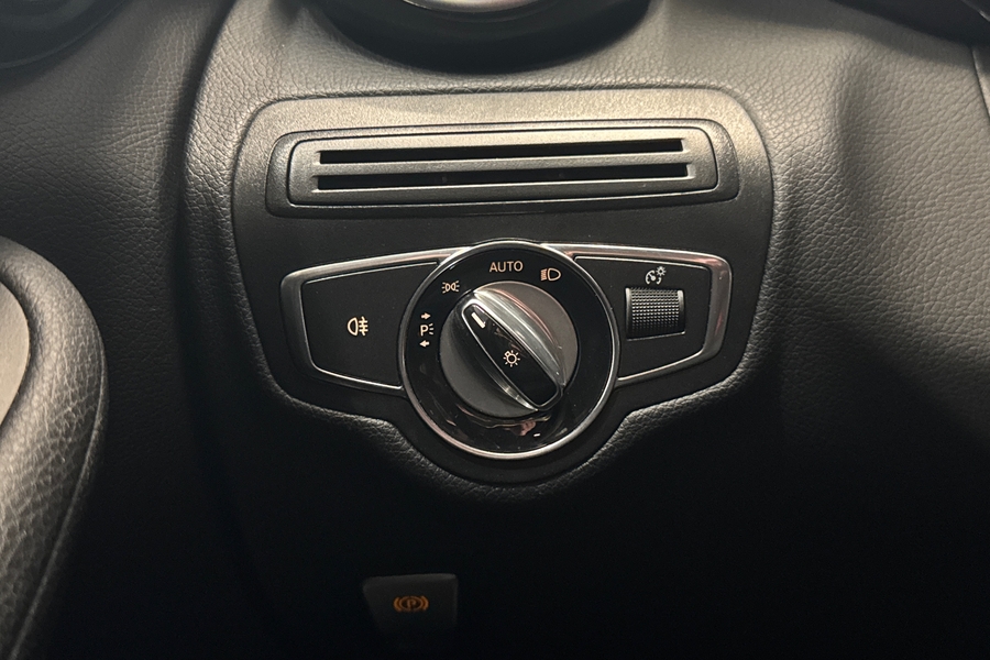 Mercedes-Benz C vaihtoauto