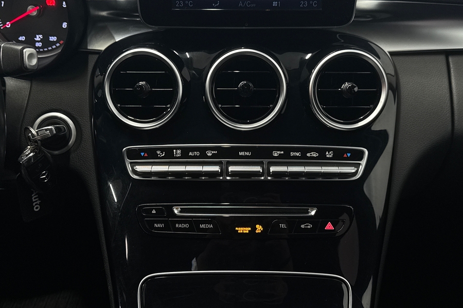 Mercedes-Benz C vaihtoauto