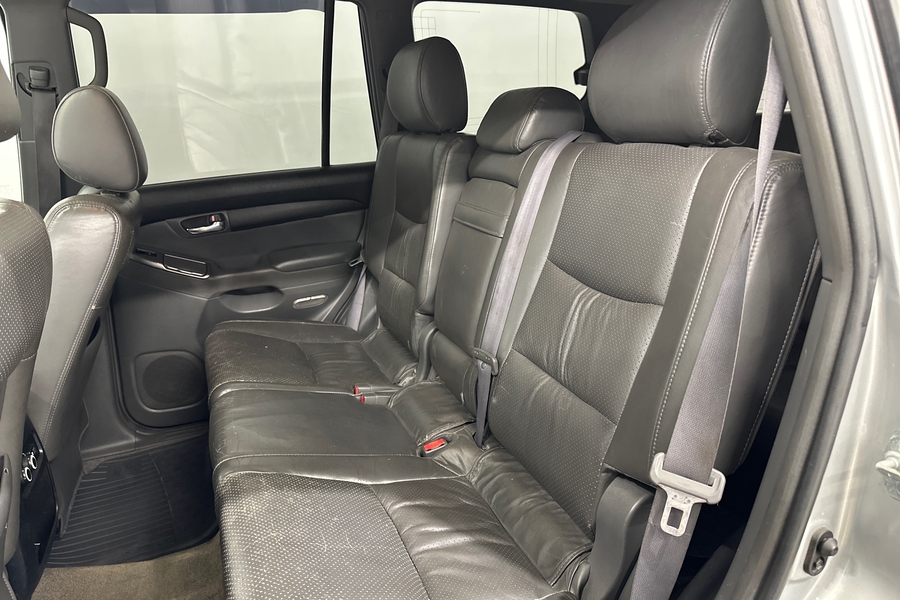 Toyota Land Cruiser vaihtoauto