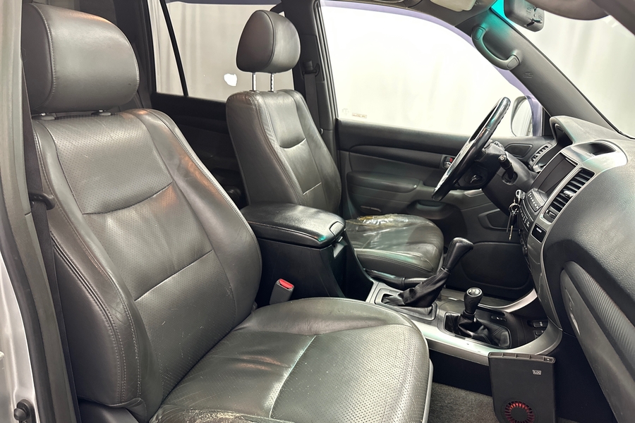 Toyota Land Cruiser vaihtoauto