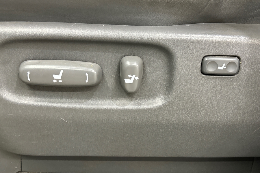 Toyota Land Cruiser vaihtoauto