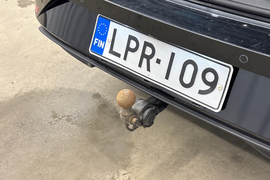 SEAT Leon Sportstourer vaihtoauto