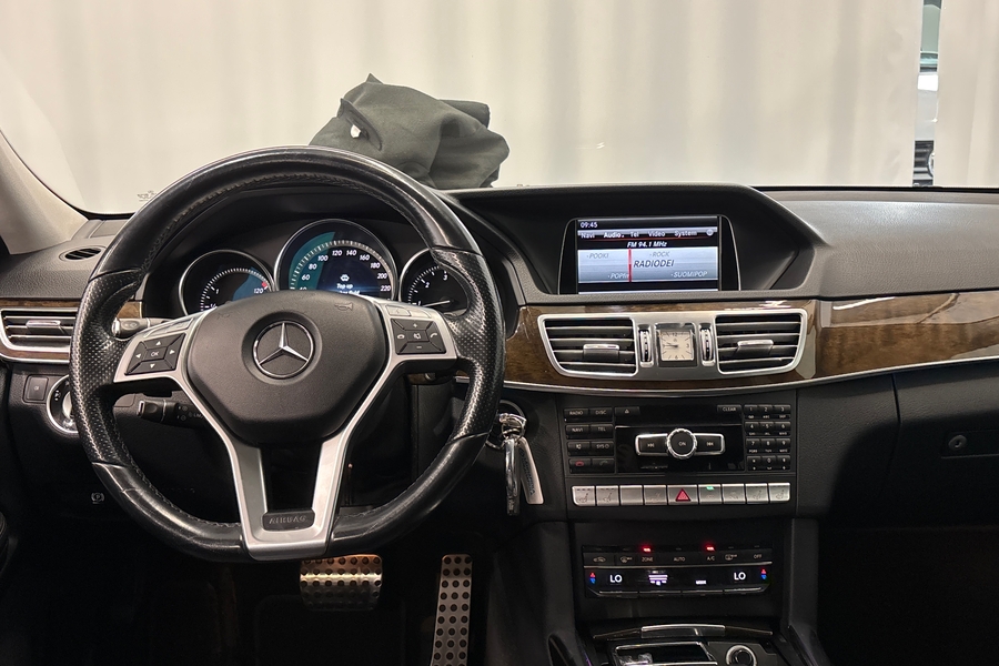 Mercedes-Benz E vaihtoauto