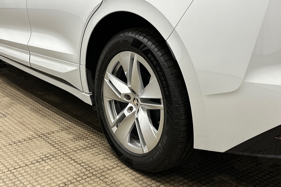 Skoda Enyaq vaihtoauto