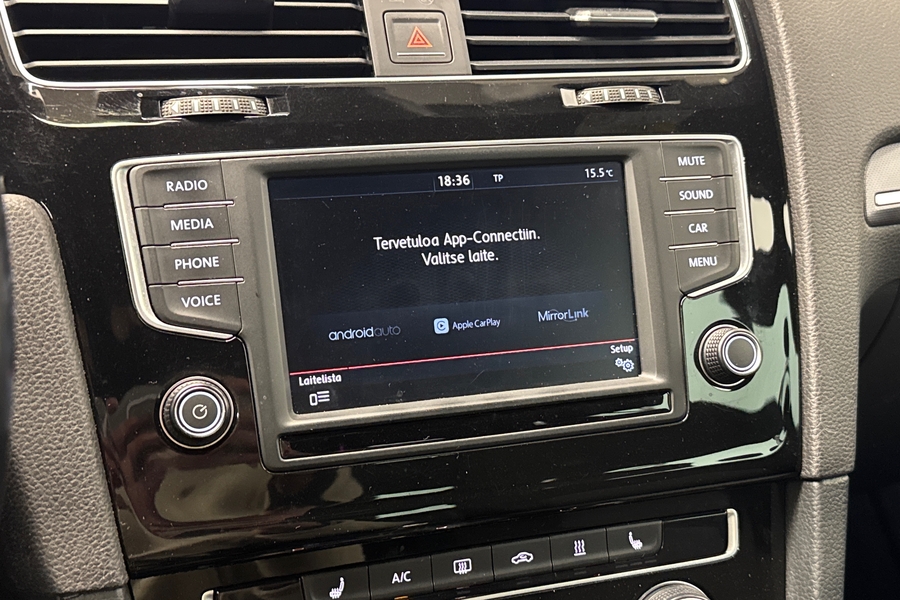 Volkswagen Golf vaihtoauto