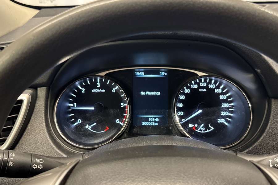 Nissan X-Trail vaihtoauto