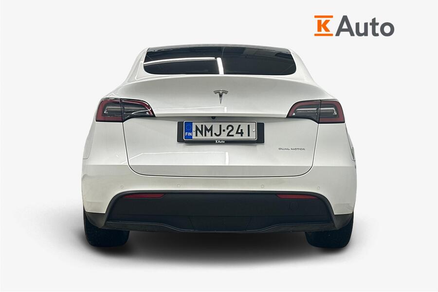 Tesla Model Y vaihtoauto