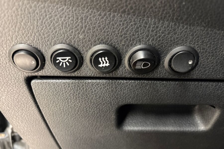 Volkswagen Caddy Maxi vaihtoauto