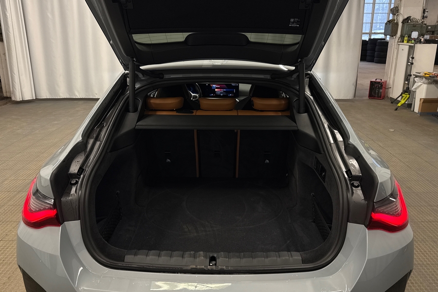 BMW i4 M50 vaihtoauto