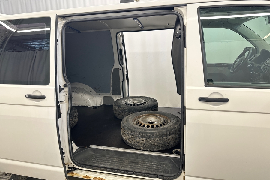 Volkswagen Transporter vaihtoauto