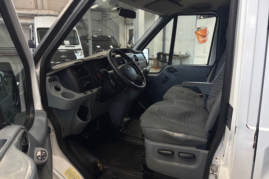 Ford Transit vaihtoauto