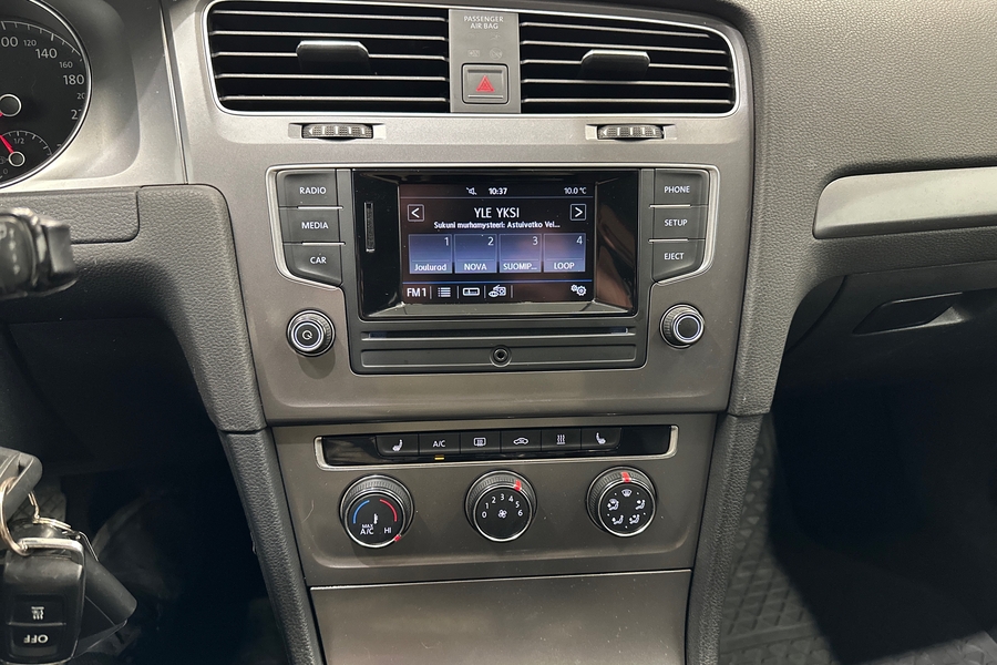 Volkswagen Golf vaihtoauto