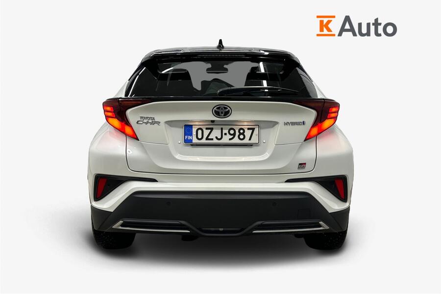 Toyota C-HR vaihtoauto