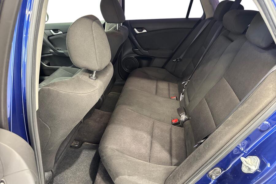 Honda Accord vaihtoauto