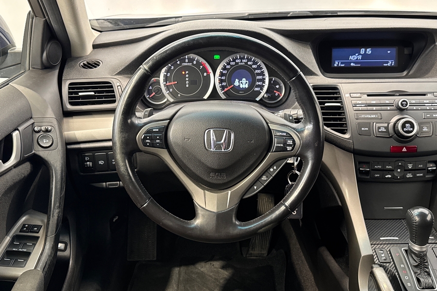Honda Accord vaihtoauto