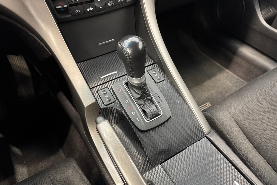 Honda Accord vaihtoauto