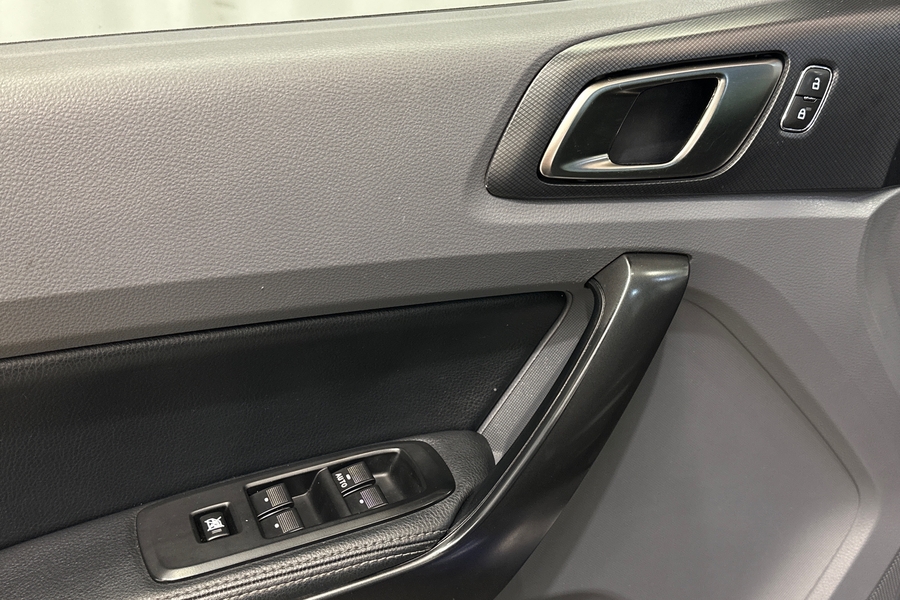 Ford Ranger vaihtoauto