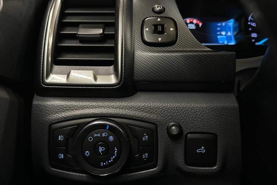 Ford Ranger vaihtoauto