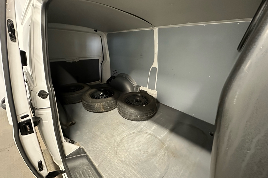 Volkswagen Transporter vaihtoauto