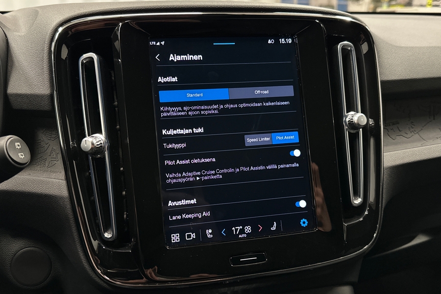 Volvo XC40 vaihtoauto