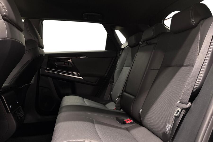 Toyota bZ4X vaihtoauto