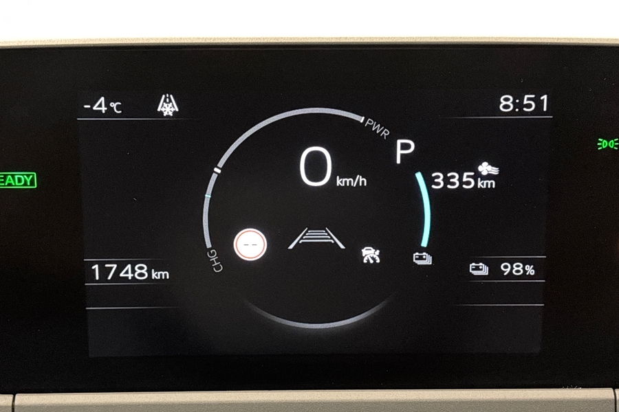 Toyota bZ4X vaihtoauto