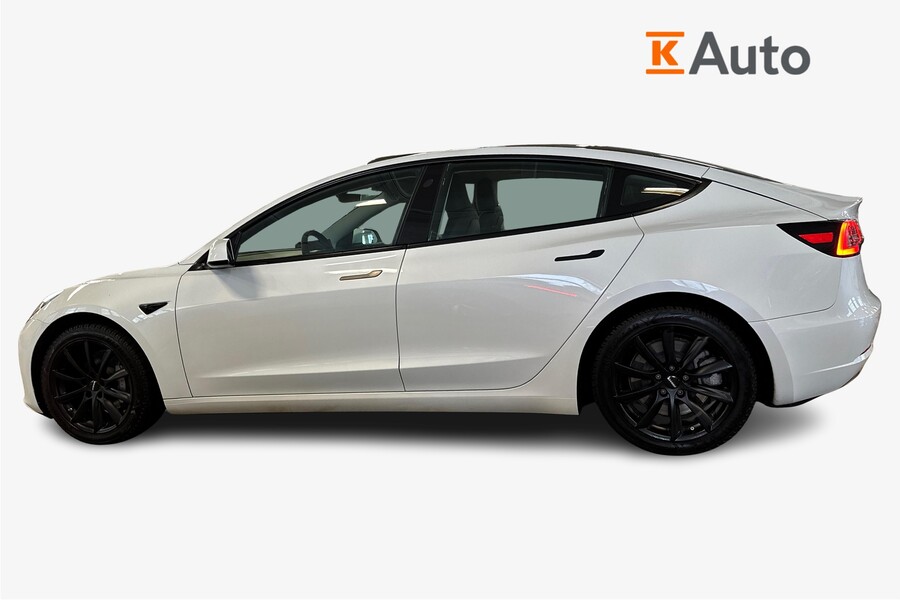 Tesla Model 3 vaihtoauto