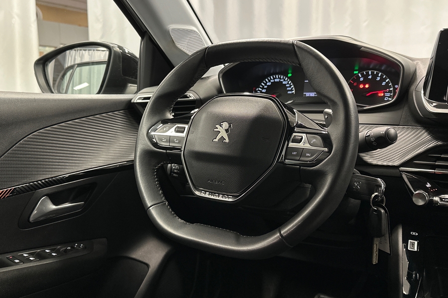 Peugeot 208 vaihtoauto