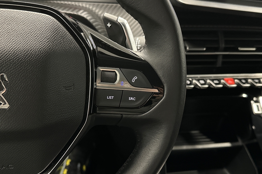 Peugeot 208 vaihtoauto