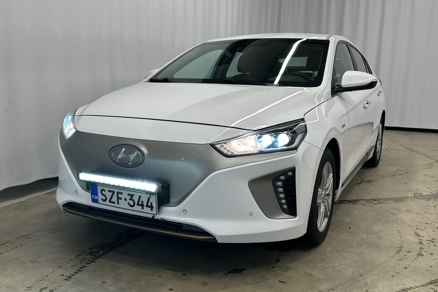 Hyundai IONIQ electric vaihtoauto