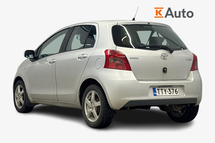 Toyota Yaris vaihtoauto