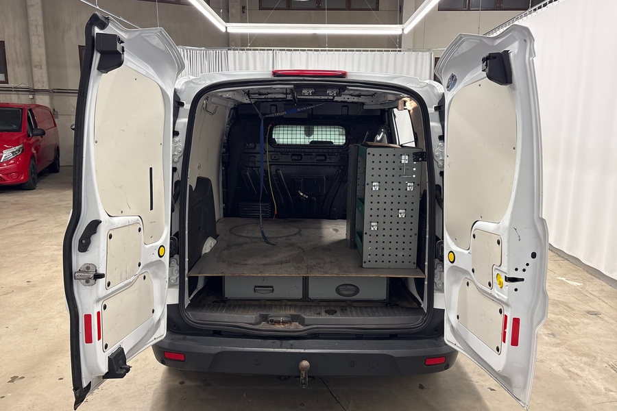 Ford Transit Connect vaihtoauto