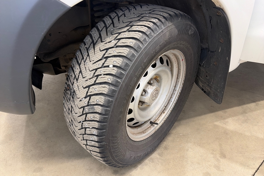 Toyota Hilux vaihtoauto