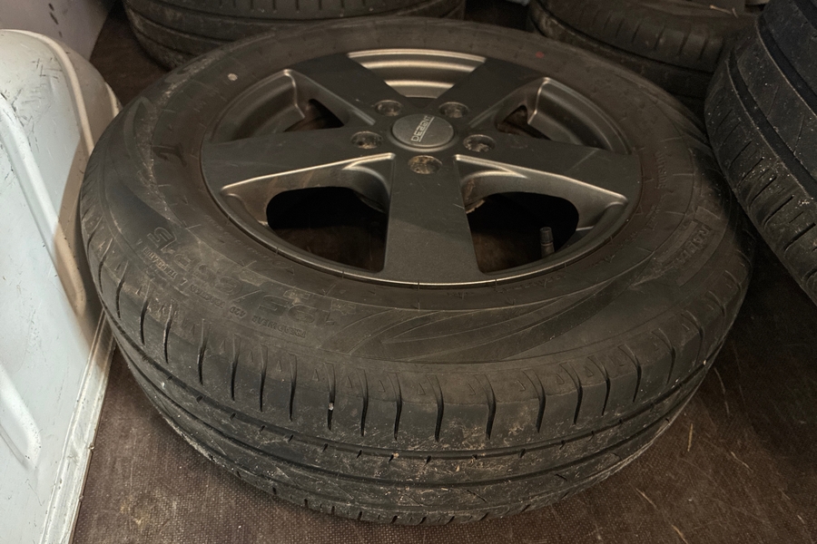 Volkswagen Caddy vaihtoauto