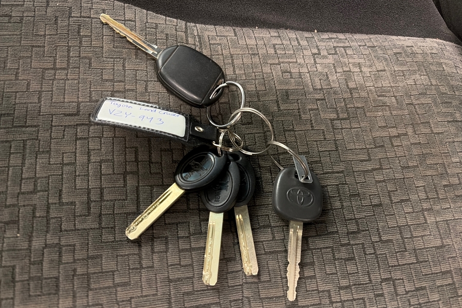 Toyota Land Cruiser vaihtoauto