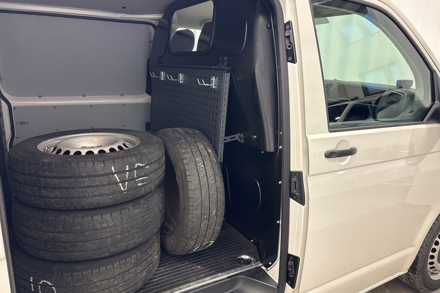 Volkswagen Transporter vaihtoauto