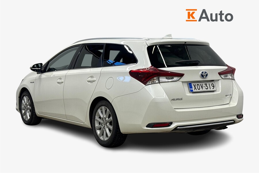 Toyota Auris vaihtoauto