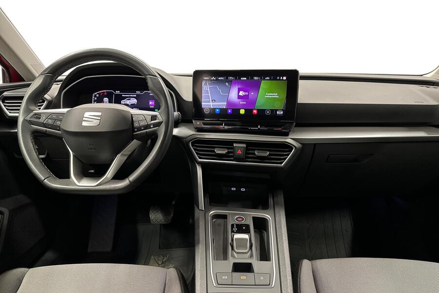 SEAT Leon Sportstourer vaihtoauto