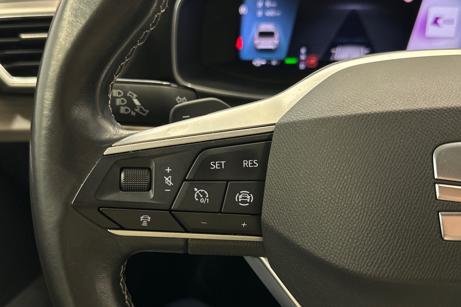 SEAT Leon Sportstourer vaihtoauto