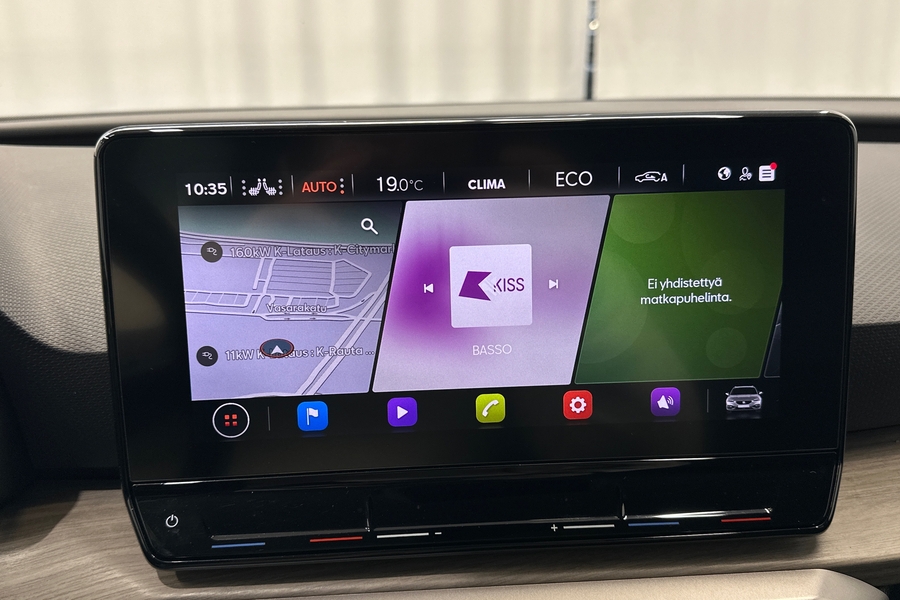 SEAT Leon Sportstourer vaihtoauto