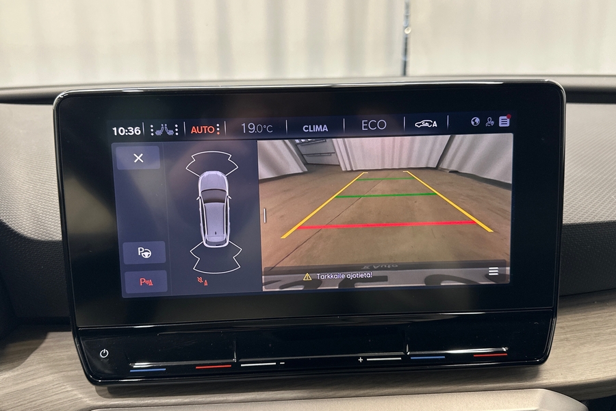 SEAT Leon Sportstourer vaihtoauto