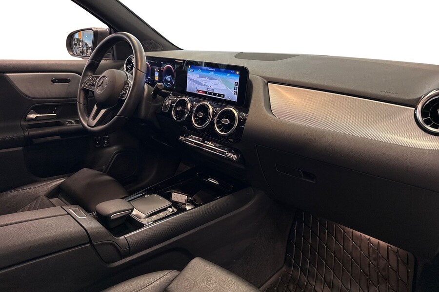 Mercedes-Benz GLA vaihtoauto